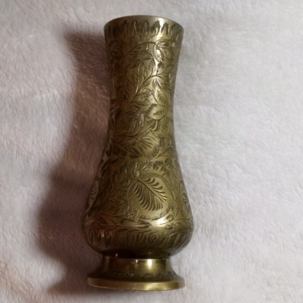 VASE VINTAGE MADE IN INDIA